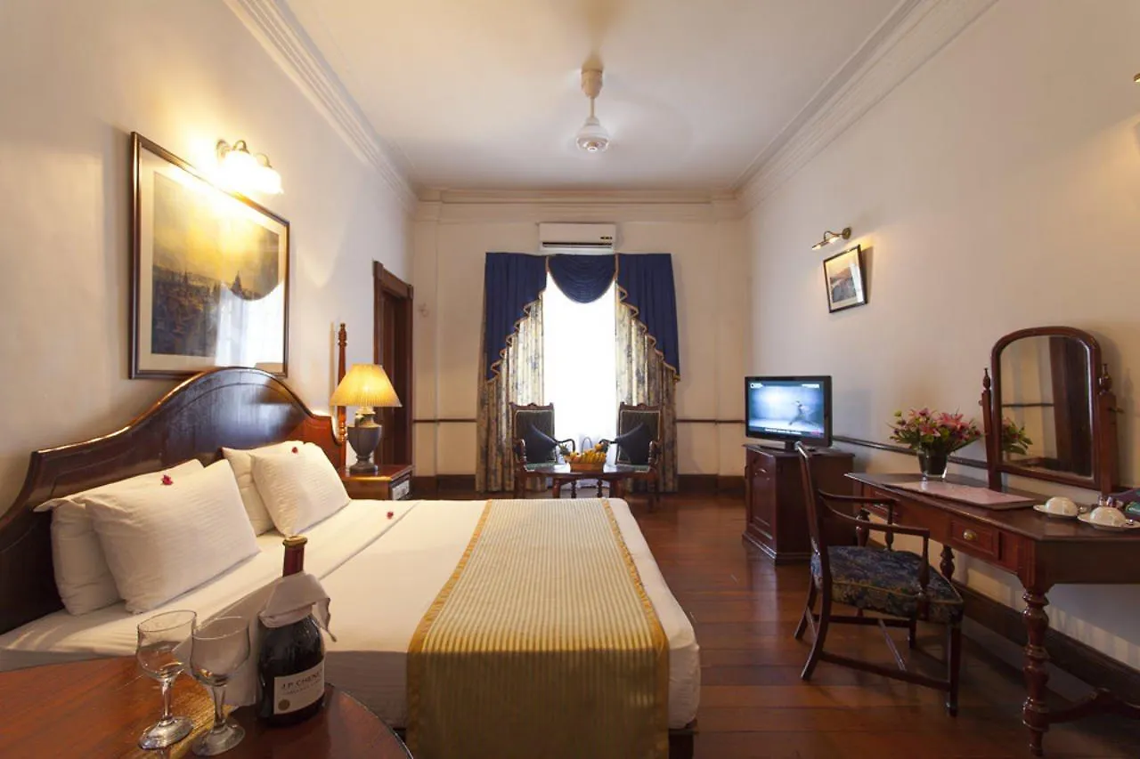 Queen'S Hotel Kandy Sri Lanka