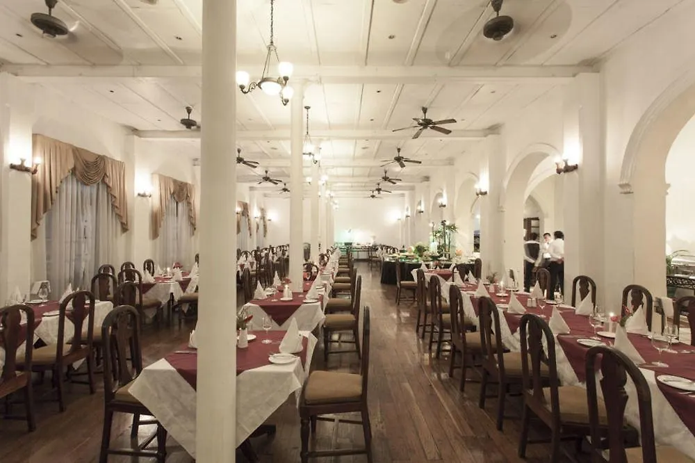 Queen'S Hotel Kandy