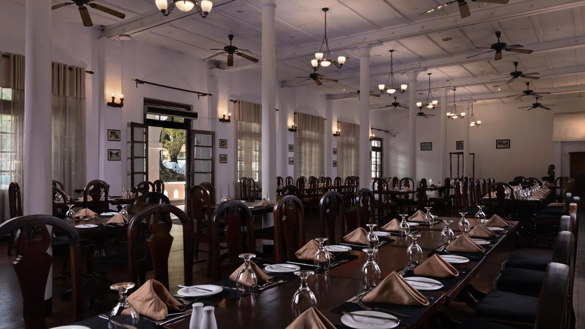 Queen'S Hotel Kandy